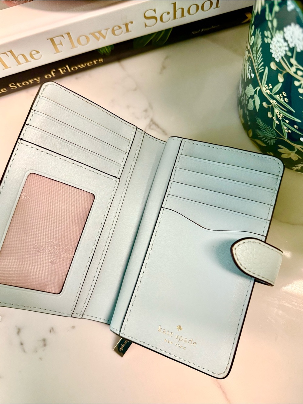 Kate Spade Light Blue Medium Bifold Wallet ♠️ - Picture 3 of 3